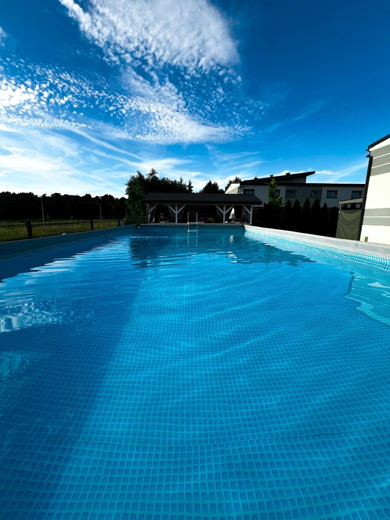 Aurora Ustka-Przewloka Aparthotel ภายนอก รูปภาพ