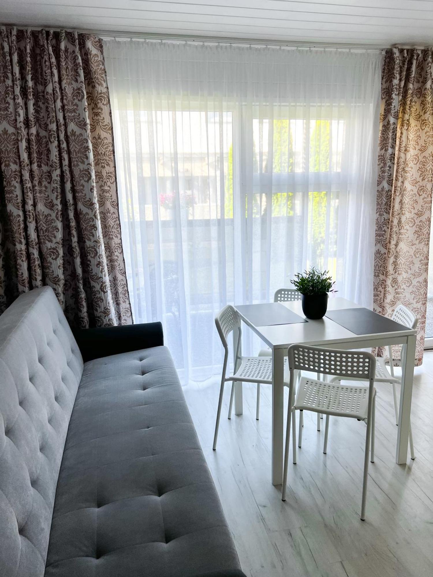 Aurora Ustka-Przewloka Aparthotel ภายนอก รูปภาพ