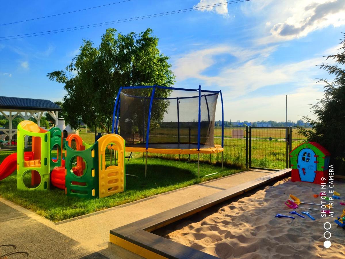 Aurora Ustka-Przewloka Aparthotel ภายนอก รูปภาพ